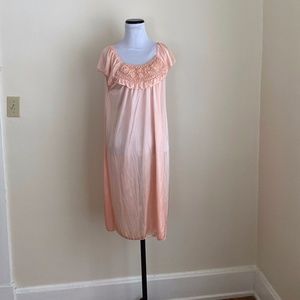 Lati Fashions NWT Nightgown Peach Nylon Medium ...